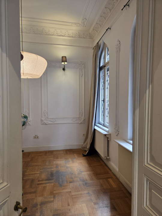 Vila interbelica de inchiriat/pretabila activitati comerciale/Victoriei