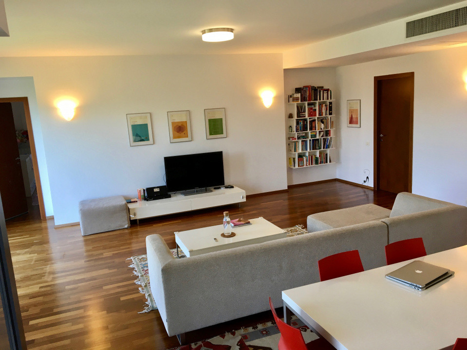 Apartament cu trei camere si doua locuri de parcare, in Baneasa Rezidential