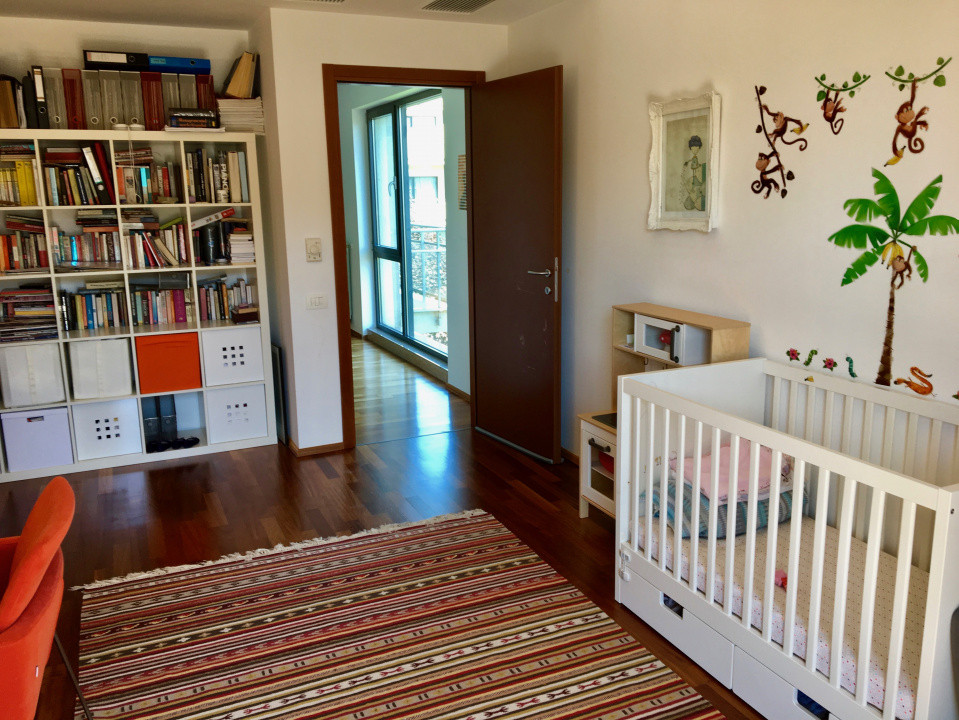 Apartament cu trei camere si doua locuri de parcare, in Baneasa Rezidential