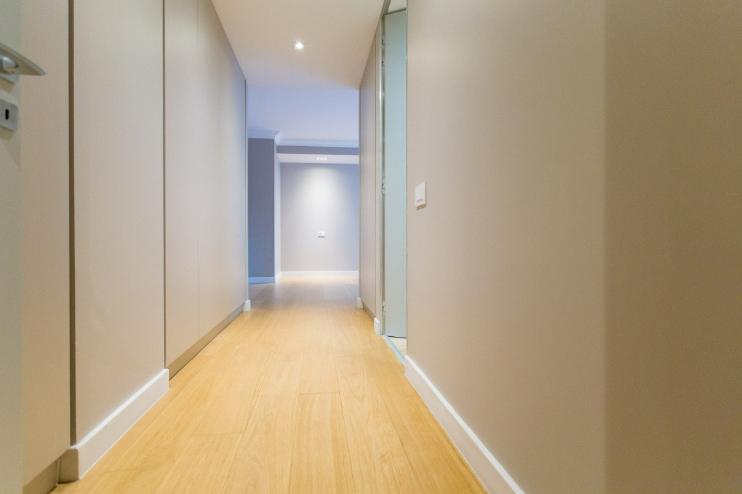 Apartament cu gradina, langa Piata Victoriei