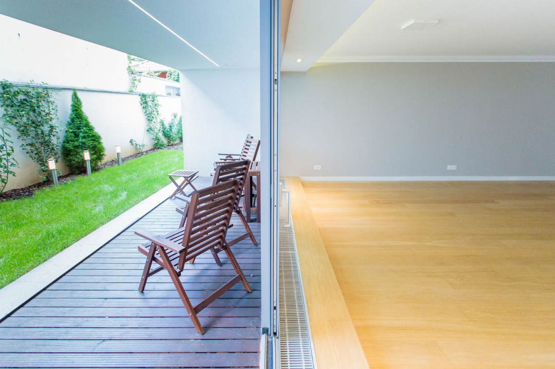 Apartament cu gradina, langa Piata Victoriei