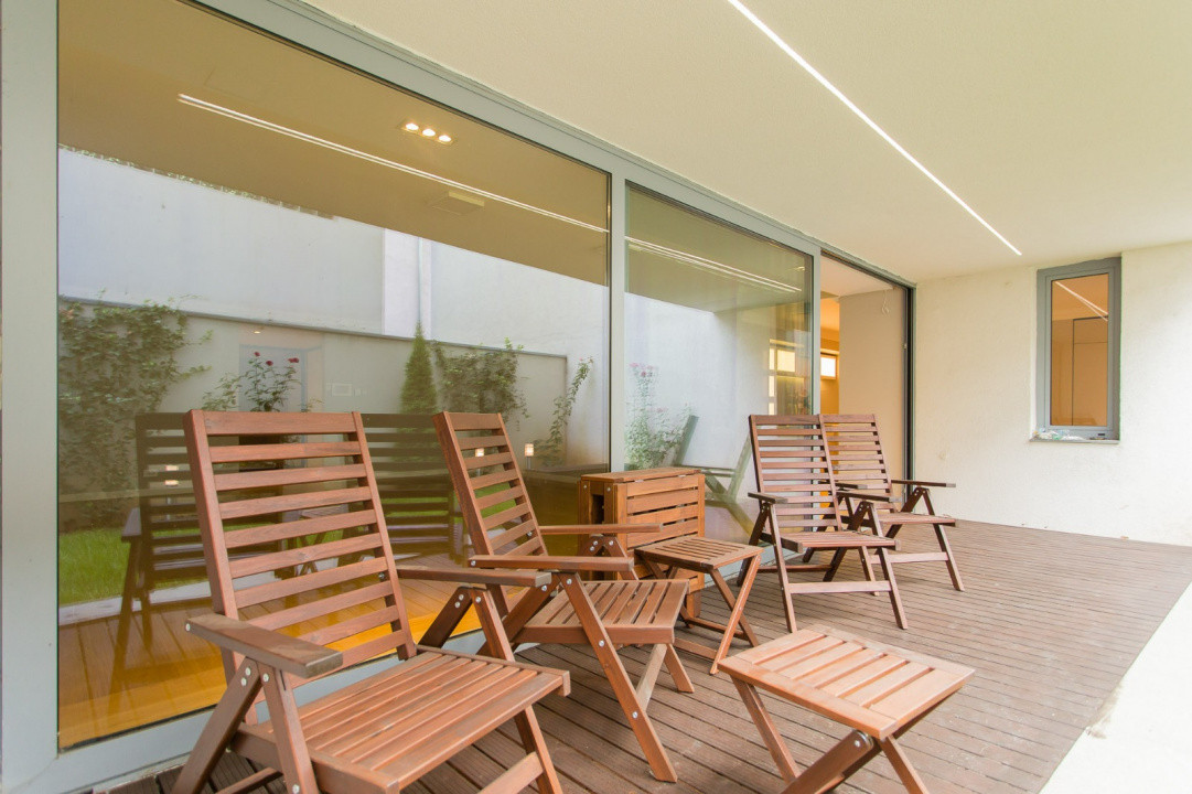 Apartament cu gradina, langa Piata Victoriei