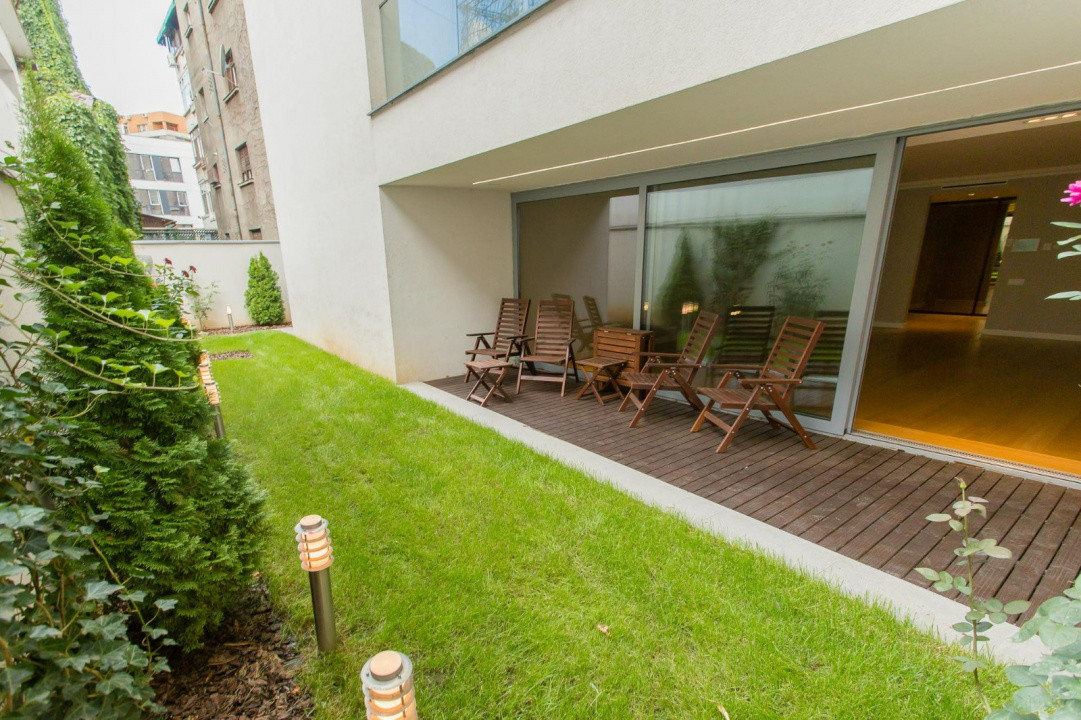 Apartament cu gradina, langa Piata Victoriei