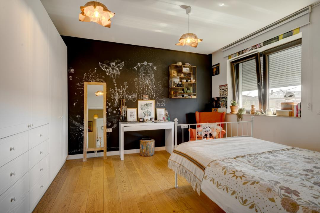 Vila eleganta cu 7 camere, cu curte generoasa, in apropierea Scolii Americane