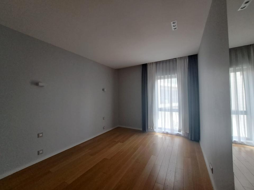 Apartament cu 4 camere - eleganta si confort langa parcul Herastrau