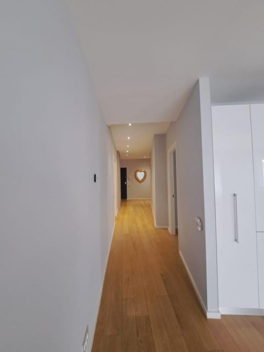 Apartament cu 4 camere - eleganta si confort langa parcul Herastrau