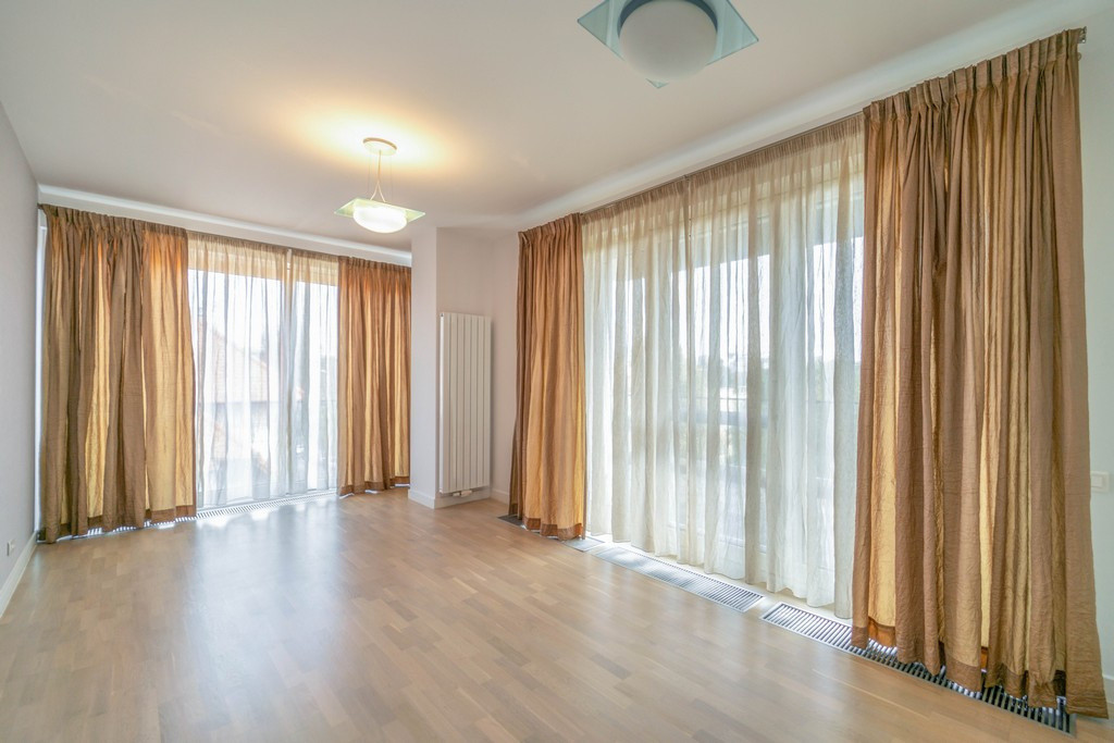Beautiful and bright apartment, close to Kiseleff Park