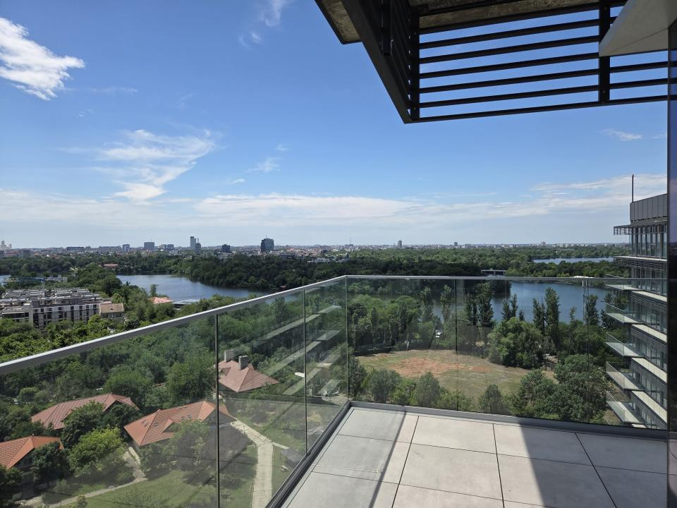 Apartament cu view panoramic, la etajul 12, in Floreasca