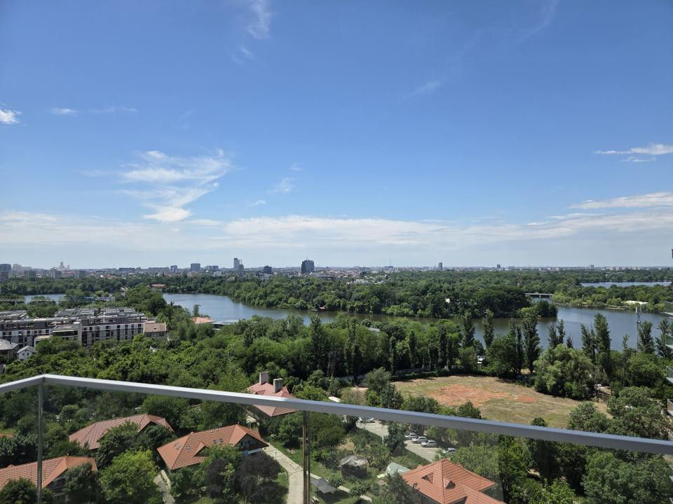 Apartament cu view panoramic, la etajul 12, in Floreasca
