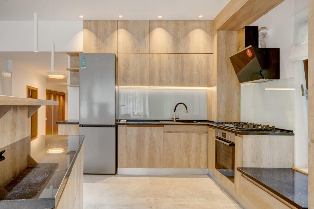 2 bedroom apartment close to Charles de Gaulle square