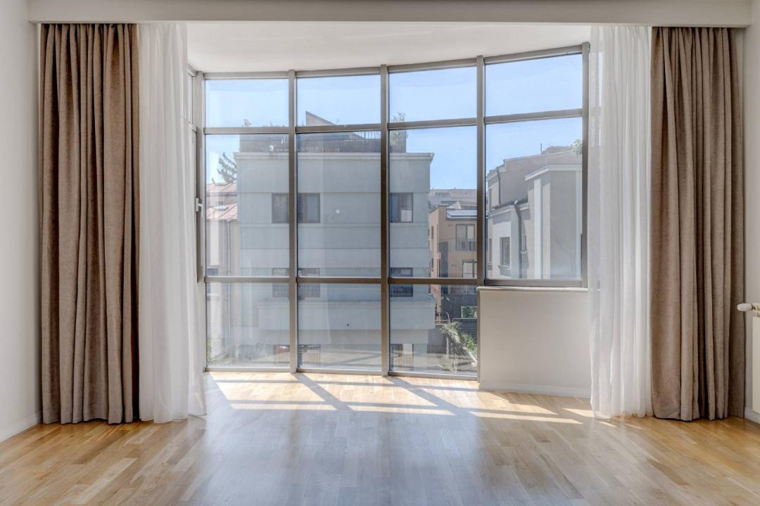Bright duplex with 67 sqm terrace/ Boutique building/ Dorobanti area