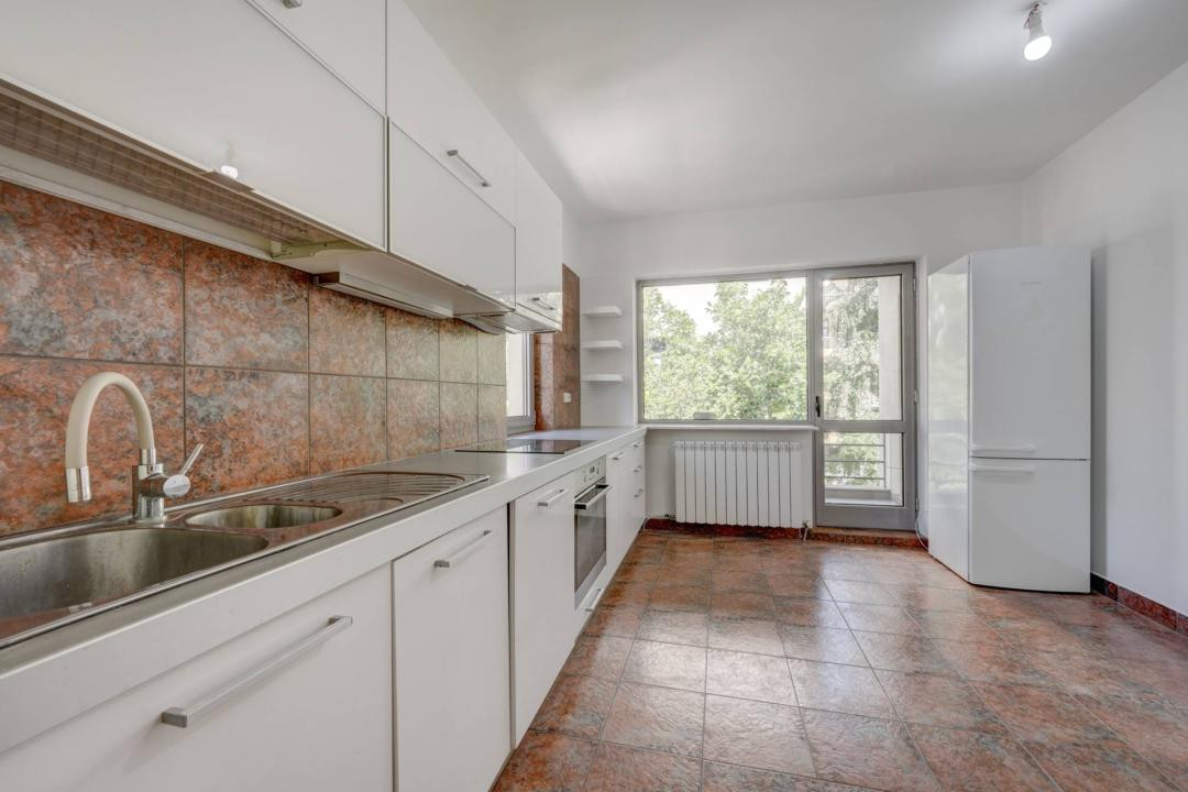 Bright duplex with 67 sqm terrace/ Boutique building/ Dorobanti area