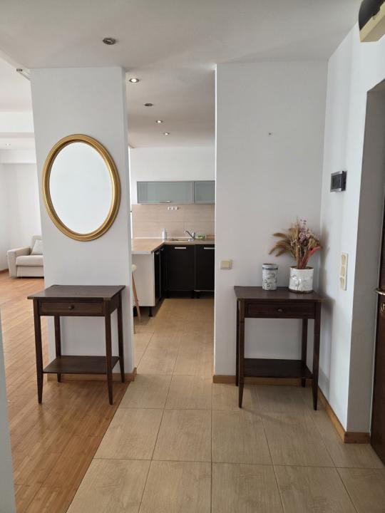 Apartament luminos si spatios, in zona Dorobanti, pretabil birou/rezidenta