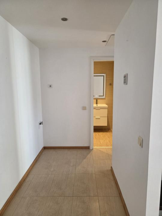 Apartament luminos si spatios, in zona Dorobanti, pretabil birou/rezidenta