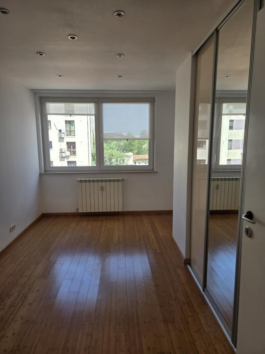 Apartament luminos si spatios, in zona Dorobanti, pretabil birou/rezidenta