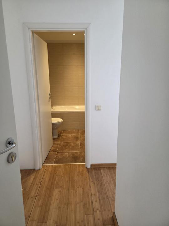 Apartament luminos si spatios, in zona Dorobanti, pretabil birou/rezidenta