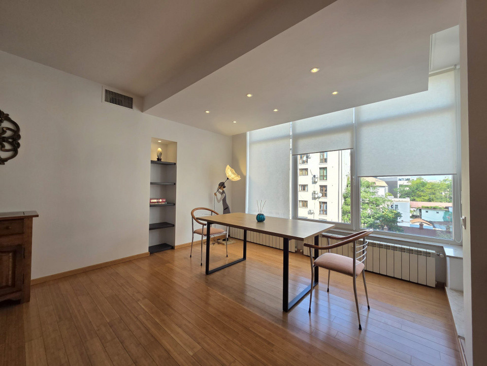 Apartament luminos si spatios, in zona Dorobanti, pretabil birou/rezidenta
