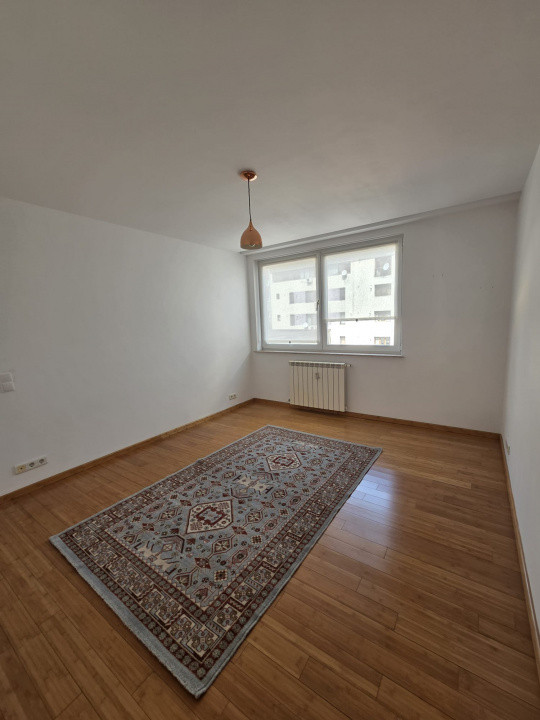 Apartament luminos si spatios, in zona Dorobanti, pretabil birou/rezidenta