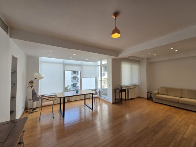 Apartament luminos si spatios, in zona Dorobanti, pretabil birou/rezidenta