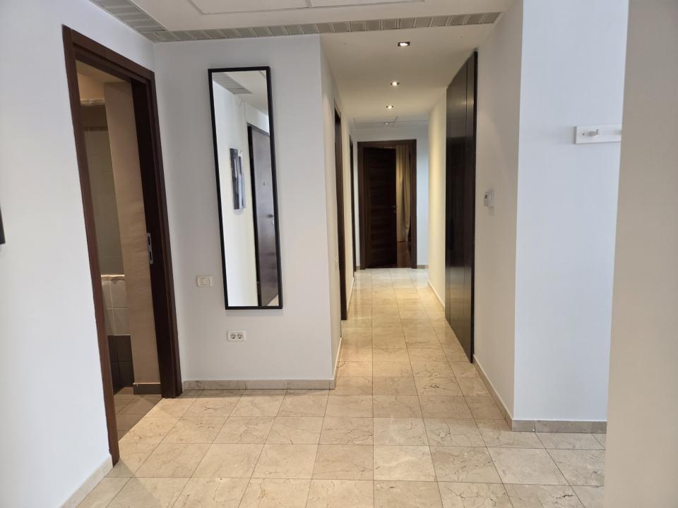 Apartament spatios cu 4 camere, in Dorobanti Capitale