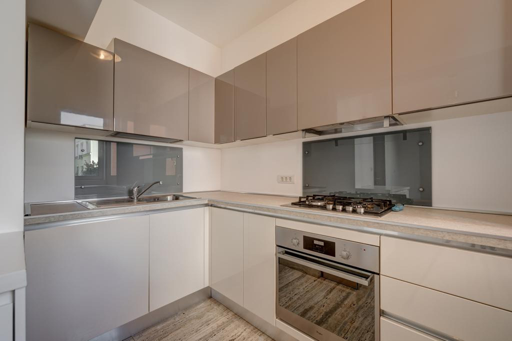 Apartament 4 camere, langa Parcul Ioanid, cu parcare inclusa