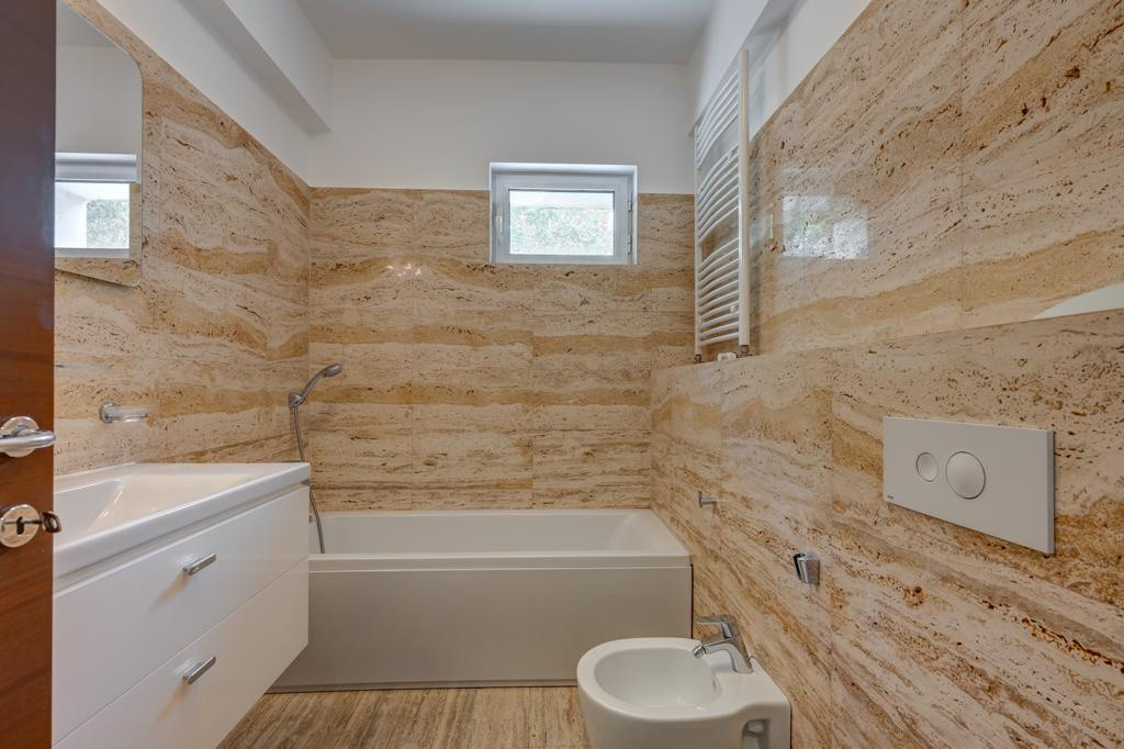 Apartament 4 camere, langa Parcul Ioanid, cu parcare inclusa