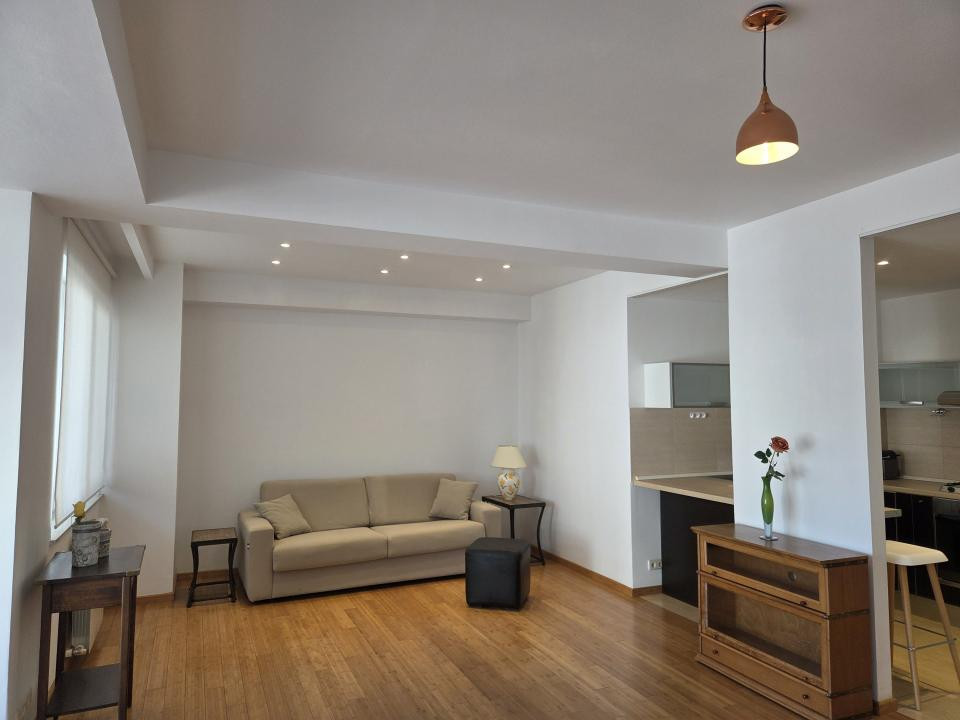 Apartament luminos, cu 3 camere, in zona Dorobanti