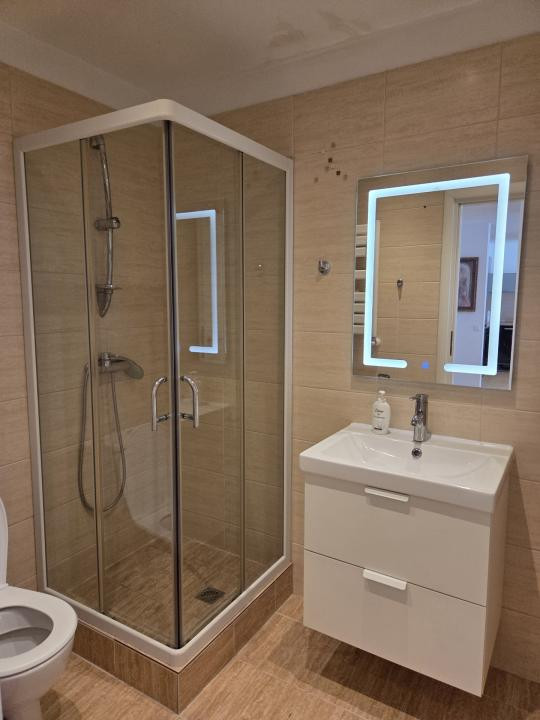 Apartament luminos, cu 3 camere, in zona Dorobanti