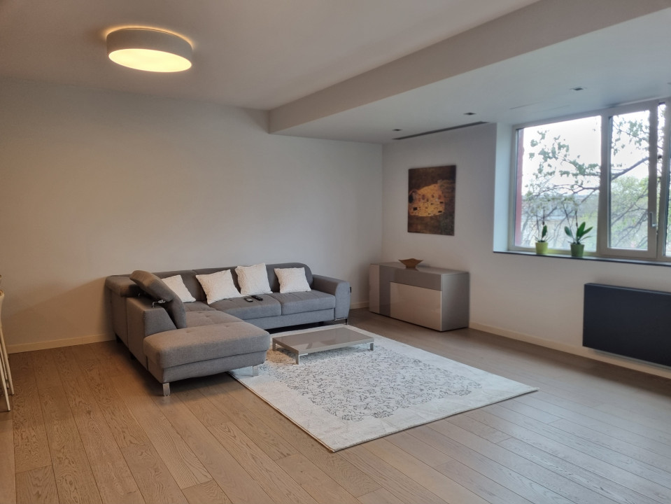 Apartament cu 2 camere, aproape de Calea Victoriei