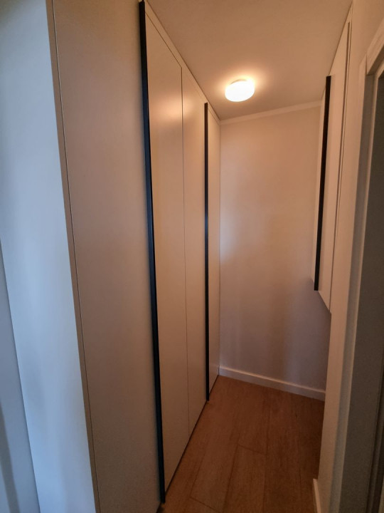 Sunny 3 bedrooms apartment, downtown