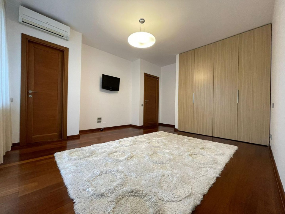 Apartament spatios si primitor,  langa Padurea Baneasa
