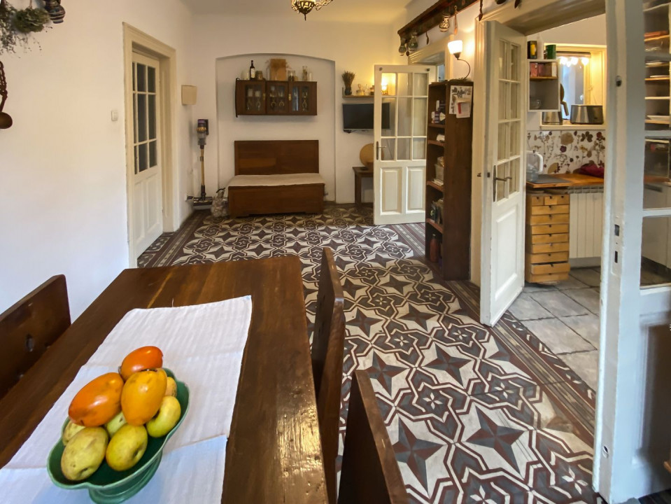 Vila cu personalitate interbelica