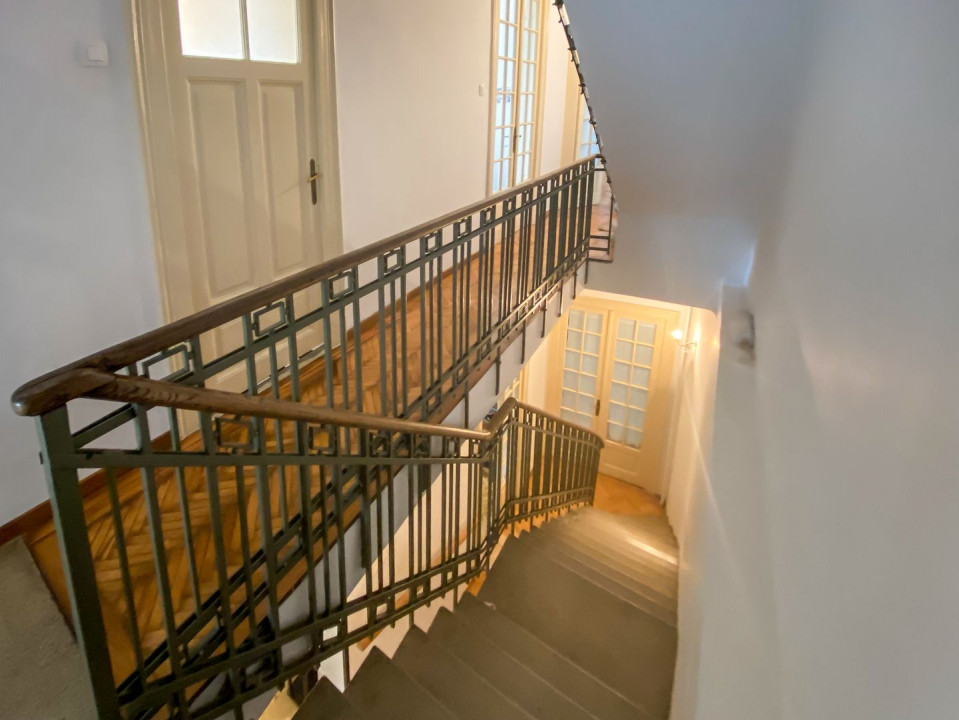 Vila cu personalitate interbelica