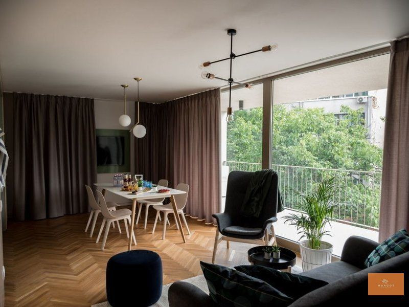 Cozy boutique apartment downtown, close to Victoriei Square