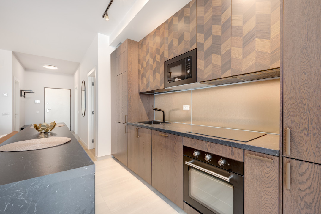 Bright one bedroom apartment, next to Baneasa forest, first rental