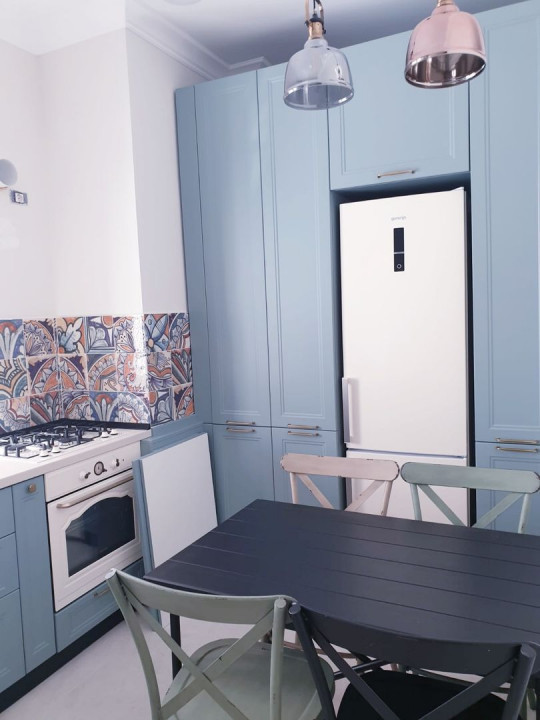 Beautiful and cozy 3 bedrooms apartment, in a small villa, Capitale area