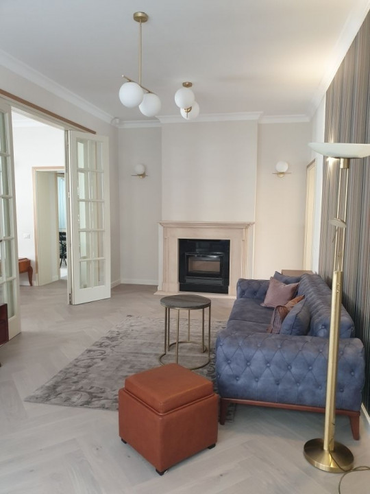 Beautiful and cozy 3 bedrooms apartment, in a small villa, Capitale area