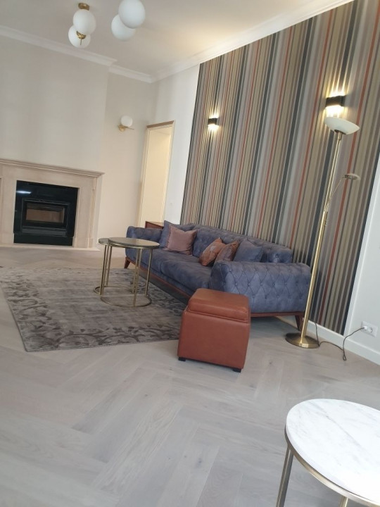 Beautiful and cozy 3 bedrooms apartment, in a small villa, Capitale area