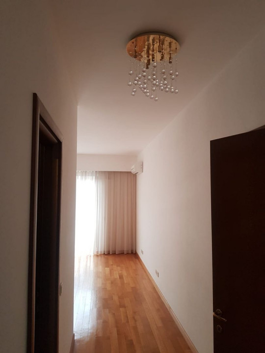 Two bedrooms apartment, close to Domenii market