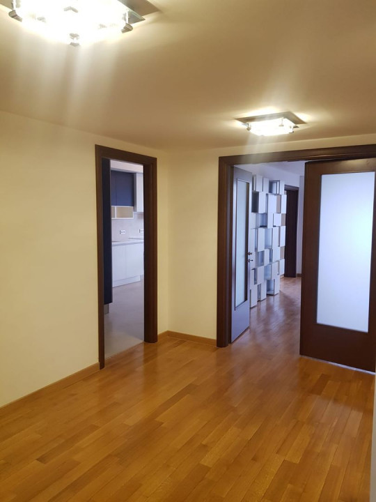 Two bedrooms apartment, close to Domenii market