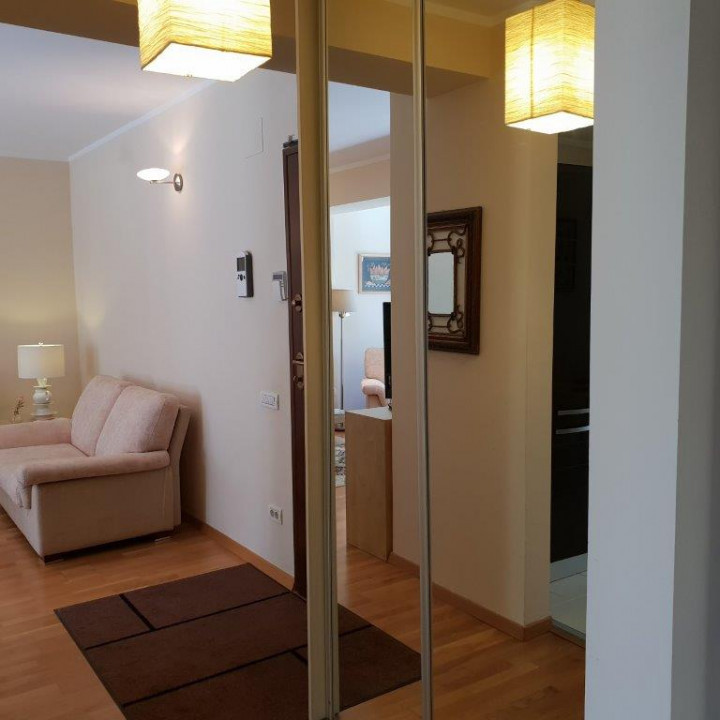 Apartament luminos si primitor, cu parcare si boxa