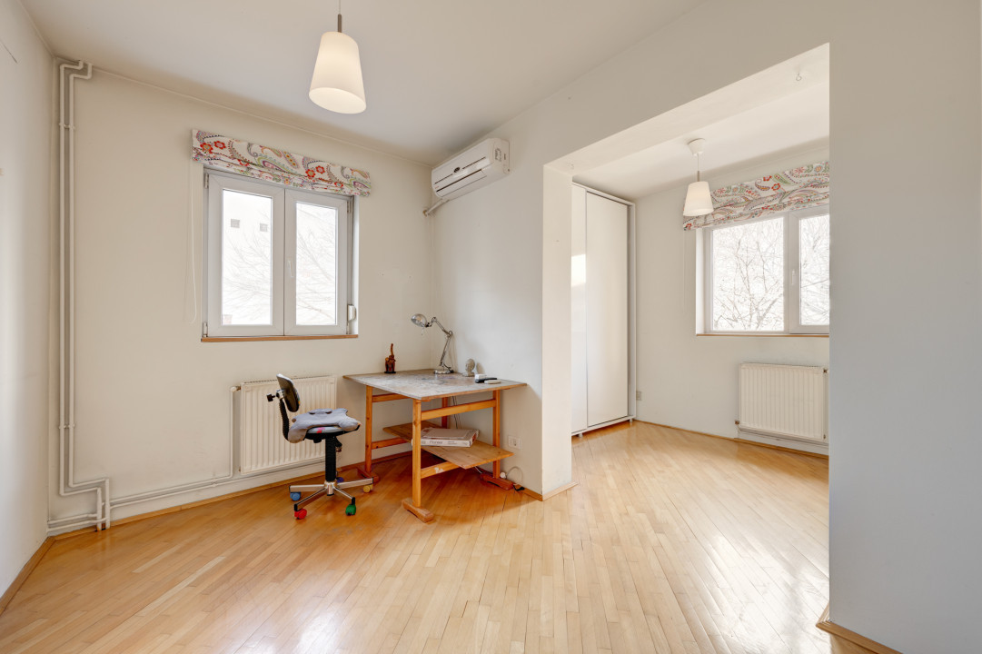 Vila spatioasa si luminoasa, in zona Floreasca