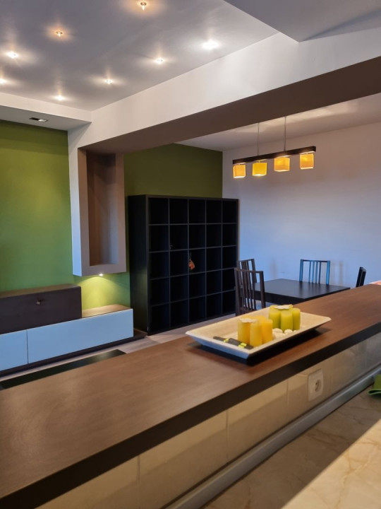 Apartament cochet, cu parcare subterana si boxa, in Jupiter Residence
