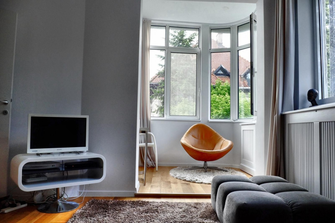 Primaverii area, postbelic villa, chic apartment