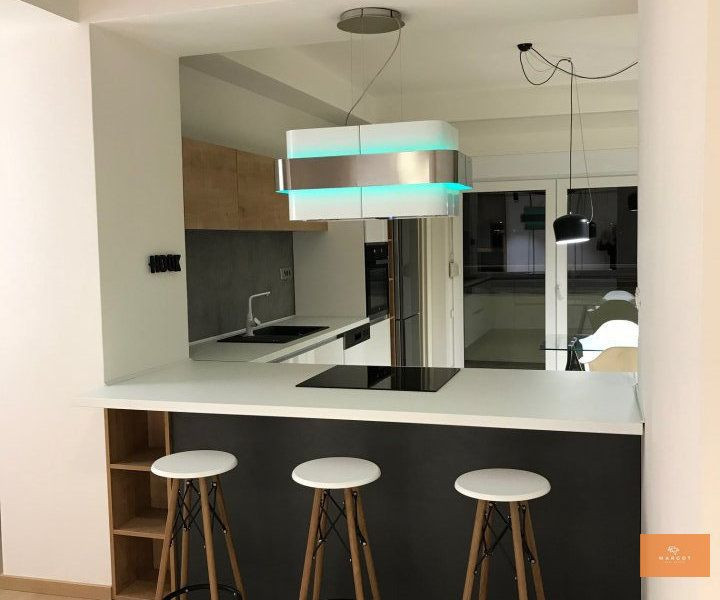 Beautiful and bright apartment, in Dorobanti Square