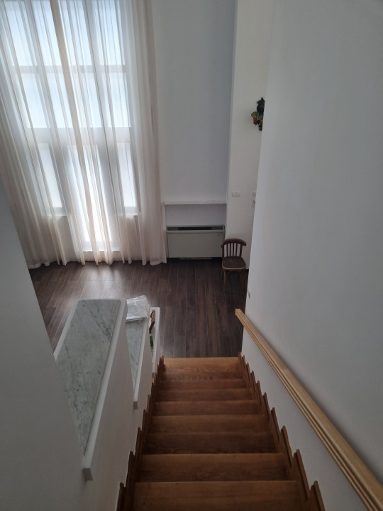 Vila cu arhitectura deosebita, in zona Universitate