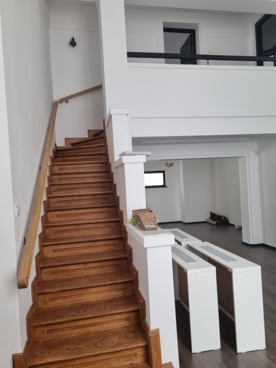 Vila cu arhitectura deosebita, in zona Universitate