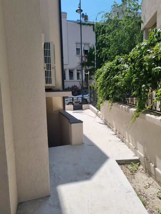 Vila cu arhitectura deosebita, in zona Universitate