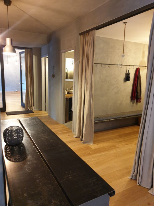 Unique place,  good investment for offices and commercial