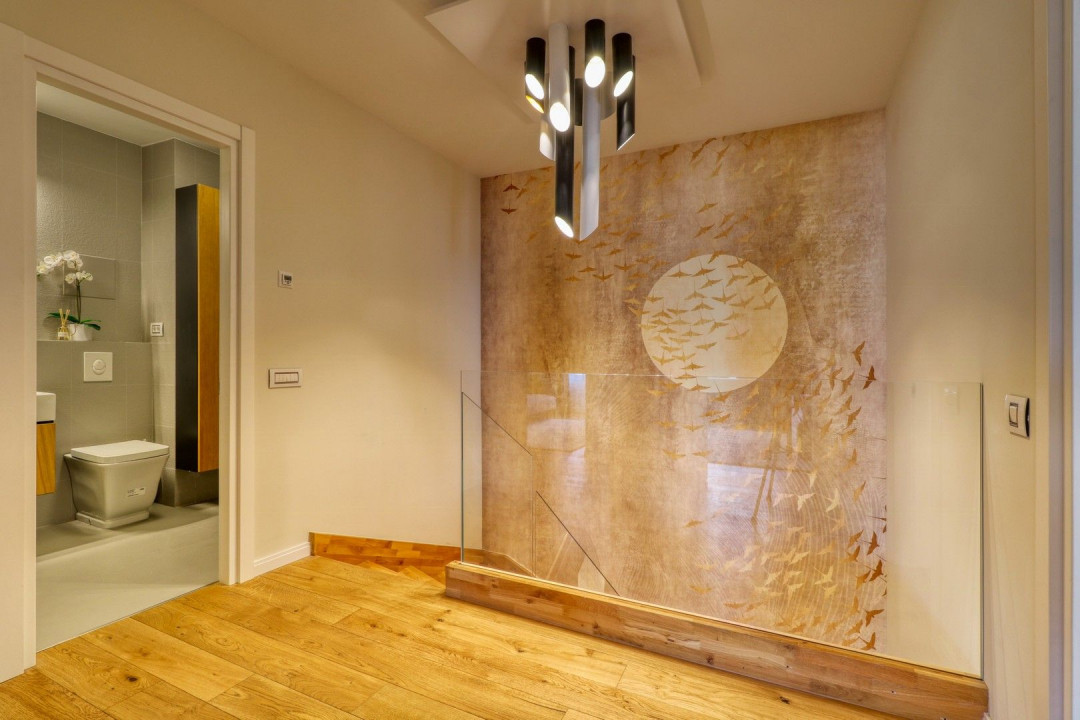 Delightful penthouse, high end furniture and finishings, close to city center